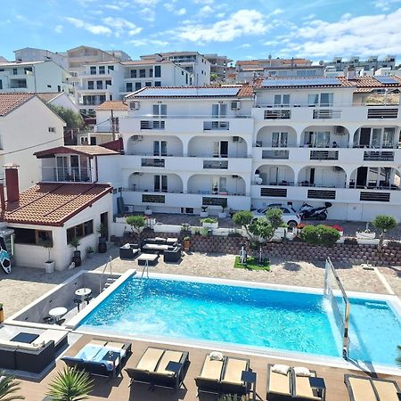 Apartments Silva With A View Of Sea Traù Esterno foto