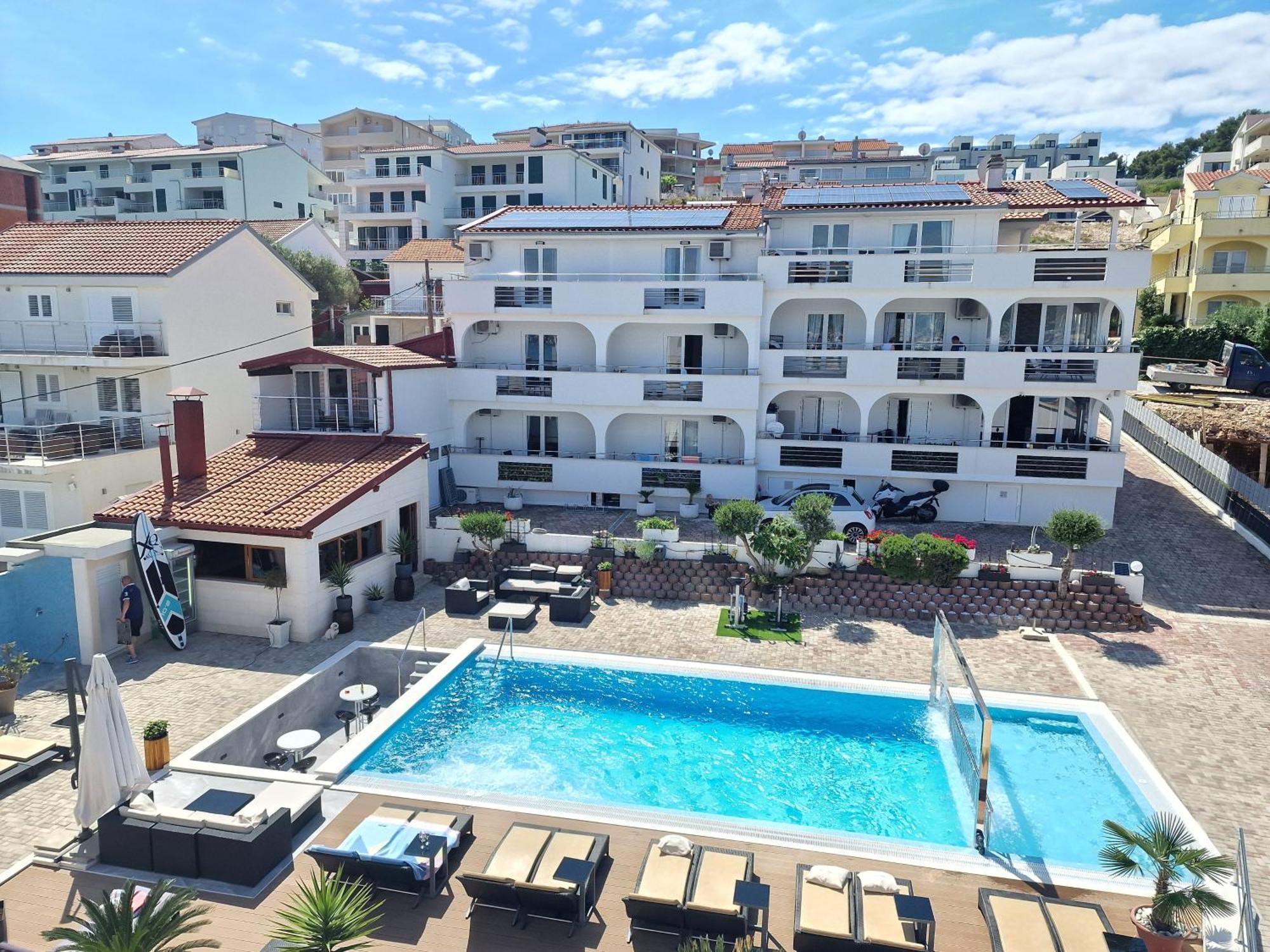 Apartments Silva With A View Of Sea Traù Esterno foto