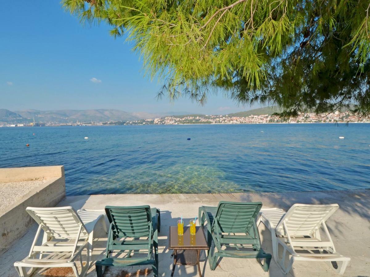 Apartments Silva With A View Of Sea Traù Esterno foto